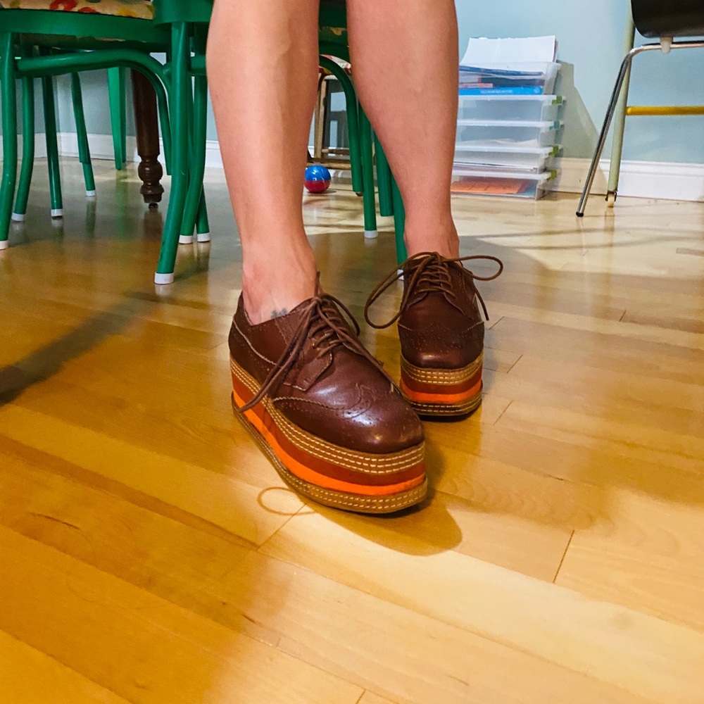 Jeffrey Campbell platform